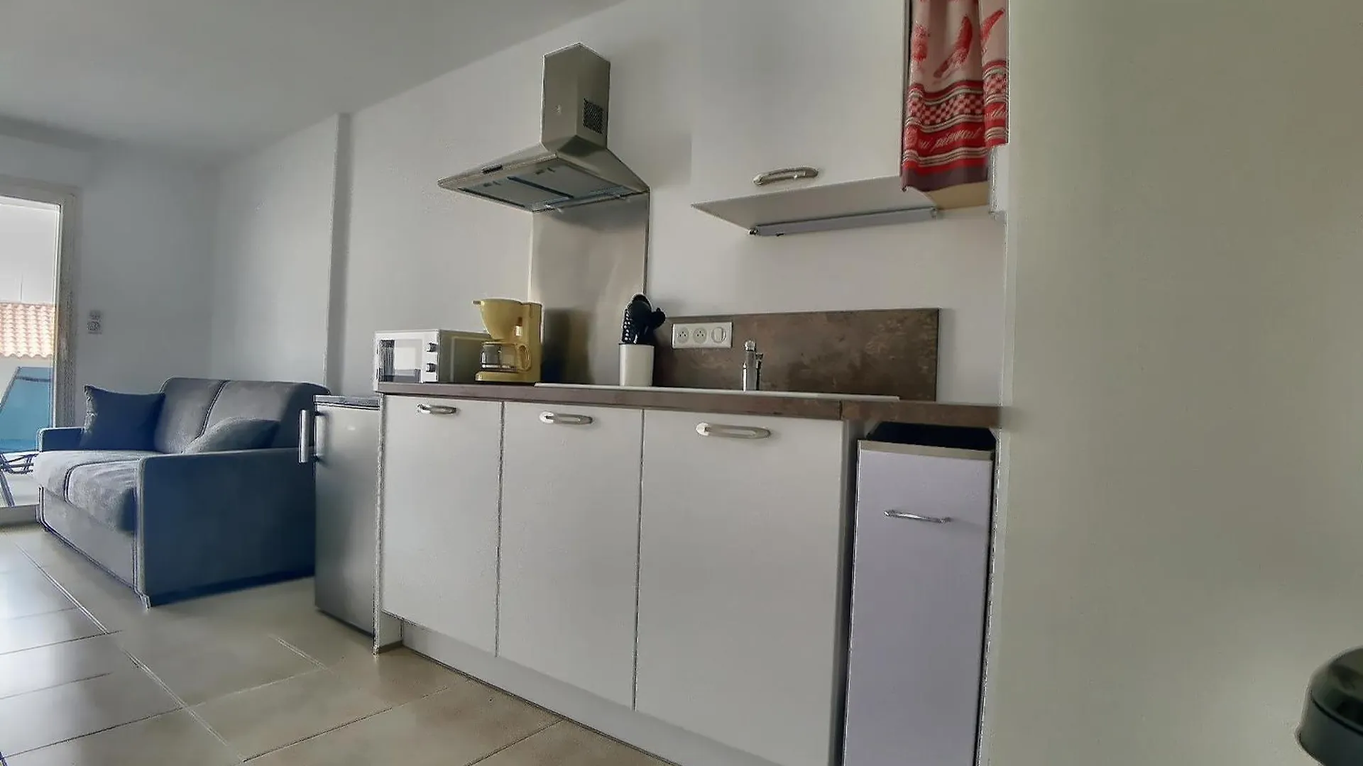 Studio 4 Pers Climatise Avec Parking, A 100M De La Mer - Fr-1-475-174 Saintes-Maries-de-la-Mer Apartment